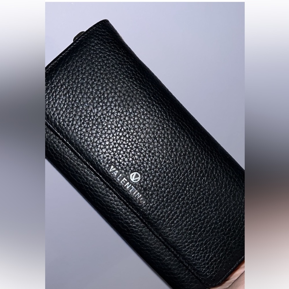 Valentino wallet with chain